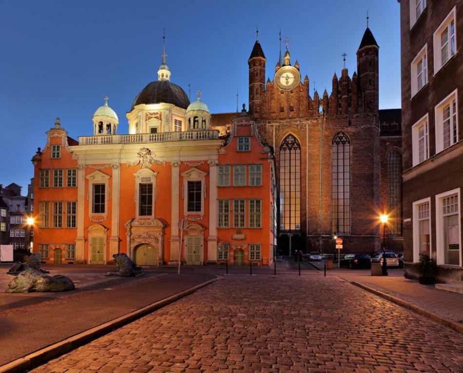 Be In Gdansk Apartments - In The Heart Of The Old Town - Szeroka 61/63 Bagian luar foto